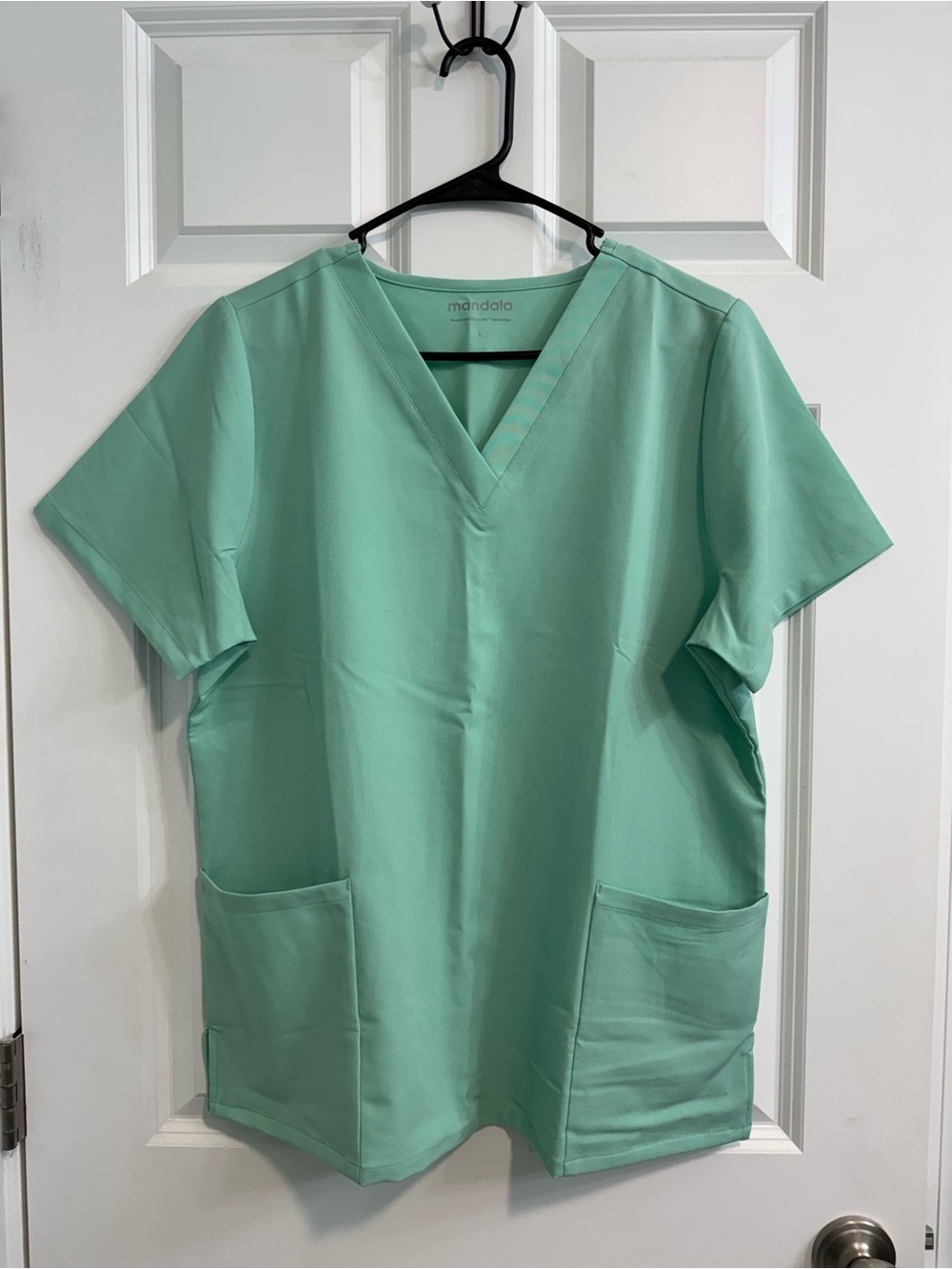 Mandala Women's V-Neck Scrub Top in Mint